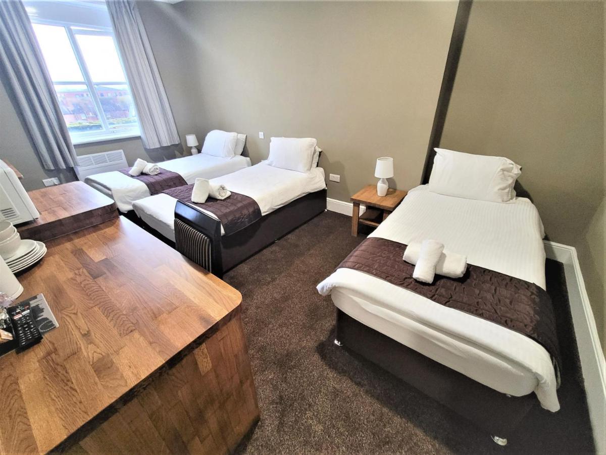 New County Hotel & Serviced Apartments By Roomsbooked Глостър Екстериор снимка