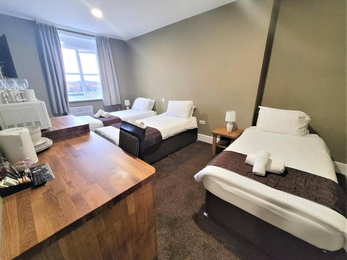 New County Hotel & Serviced Apartments By Roomsbooked Глостър Екстериор снимка